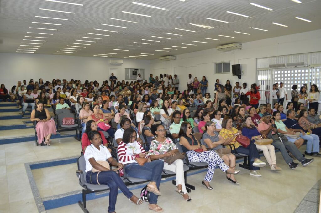 5 20 Polícia Civil prende professor por aliciar menores na cidade de Rio de Contas