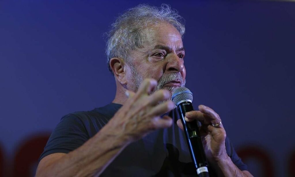 1 178 Lula diz em carta que não aceita condições para deixar a cadeia