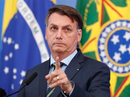 16abr2020 o presidente jair bolsonaro sem partido durante anuncio de nelson teich como novo ministro da saude Pesquisa XP/Ipespe: Quase metade dos brasileiros desaprova governo Bolsonaro