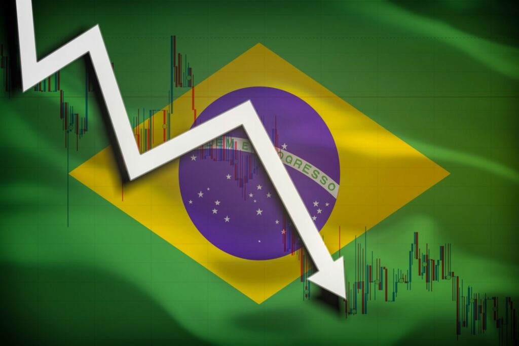 saidaestrangeirosbolsa scaled 1 e1589367366311 Brasil entrou na pandemia com 3º maior endividamento entre emergentes