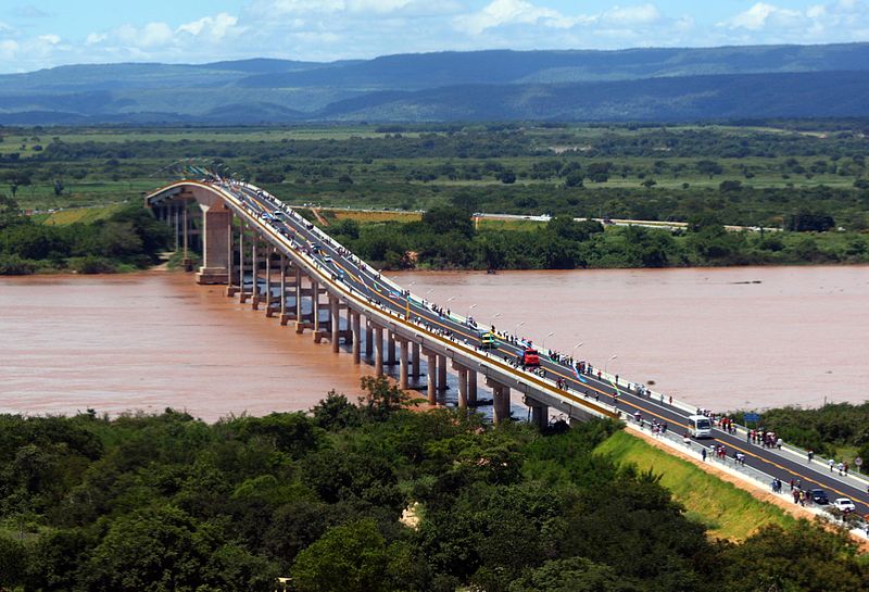 800px Ponte entre os municC3ADpios de Carinhanha e Malhada 2010 Carinhanha registra novo caso positivo do coronavírus e paciente está em estado grave