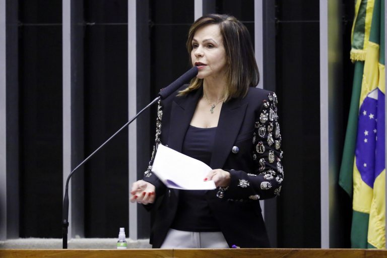 img20200721184505157 768x512 1 Câmara aprova PEC do novo Fundeb em 2º turno e amplia verba federal na educação básica