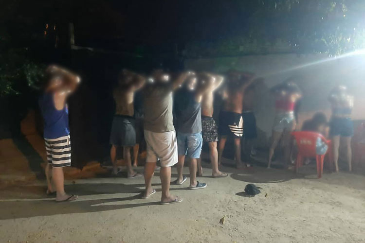 60 brumado pm encerra festa covid 12 10 achei sudoeste 1 Polícia Militar acaba ‘Festa Covid’ com 16 pessoas em bar no centro de Brumado