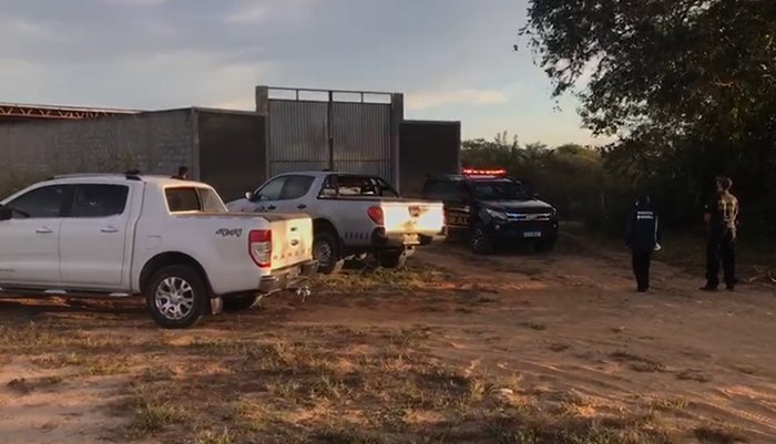 Polícia Federal e Receita Federal deflagram operação para combater contrabando de cigarros e descaminho em Tanque Novo