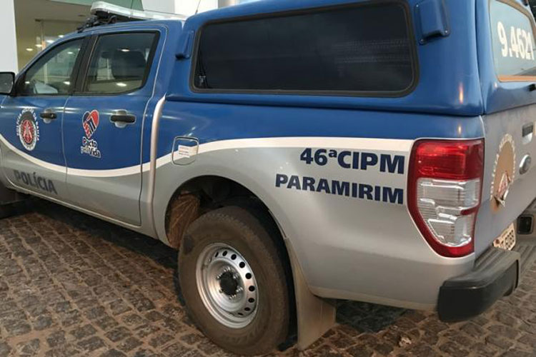 35 viatura policia militar paramirim 12 10 achei sudoeste Homem é preso, após agredir esposa e filha de 2 anos, em Paramirim