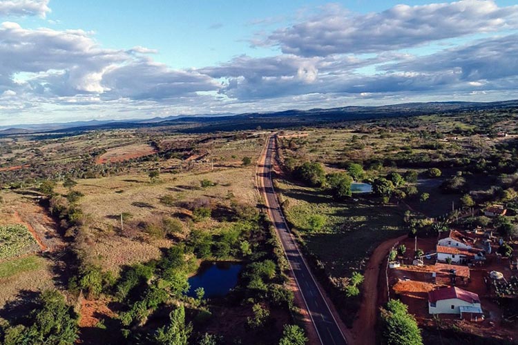 40 brumado estrada distrito de samambaia 12 10 achei sudoeste Motociclista de 45 anos morre após ser atingido por um carro em Brumado