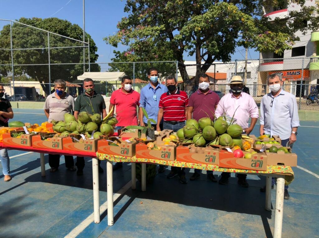 FEIRA DA AGRICULTURA 2 Feira da Agricultura Familiar tem apoio da Prefeitura em Sebastião Laranjeiras