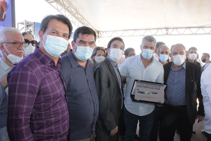 205150202120091 Prefeitura de Guanambi celebra chegada da Azul Linhas Aéreas