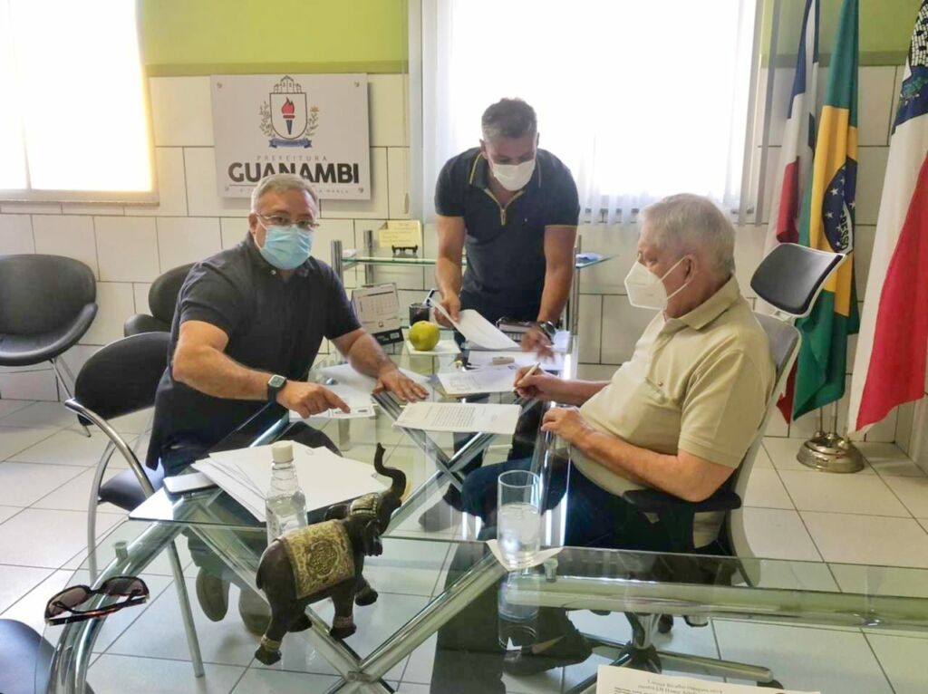 baixados 8 Secretaria de Agricultura de Guanambi amplia construção de cisternas para abastecimento de água na zona rural