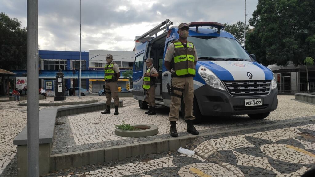 WhatsApp Image 2021 11 23 at 23.11.26 Polícia Militar: Alunos do curso de formação de soldado dão início ao estágio operacional nas ruas de Guanambi