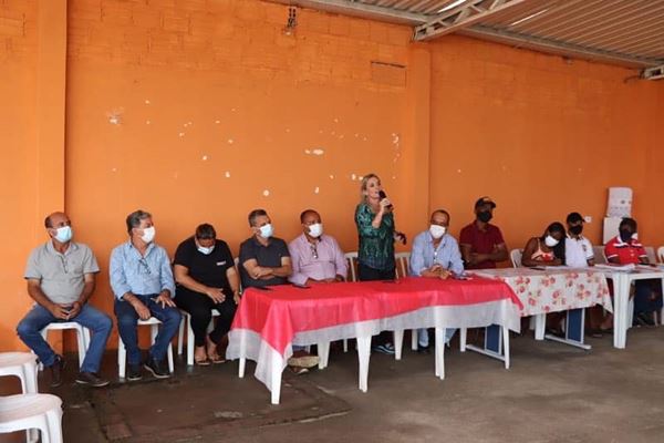 PMA 1 União de forças garante água para famílias do Rancho das Mães em Palmas de Monte Alto