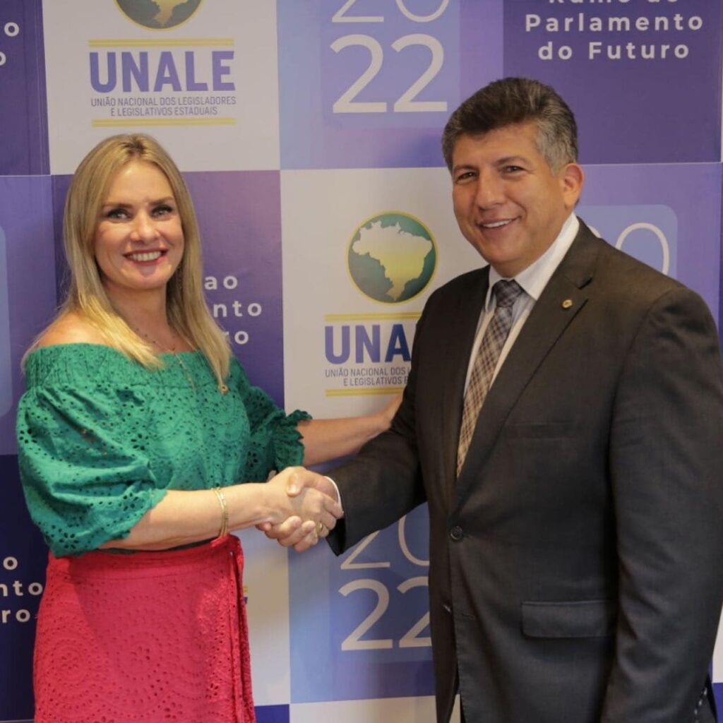 UNALE 1 Deputada Ivana Bastos toma posse como tesoureira-geral da Unale