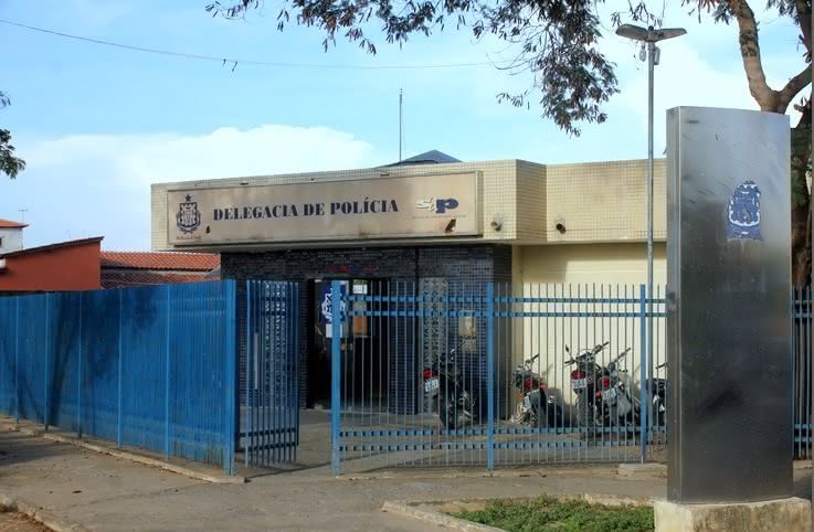 delegacia Polícia Civil de Carinhanha cumpre mandado de prisão e prende acusado de estuprar adolescentes