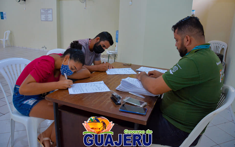 277581707 351547370241472 1267937590128624922 n Prefeitura de Guajeru promove assinatura de contratos para o Agroamigo