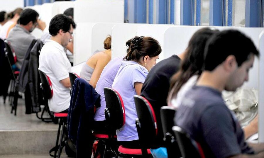 csm cursinhos preparatorios para concursos f9cafa3316 Concursos na Bahia têm 3 mil vagas e salários até R$ 13 mil