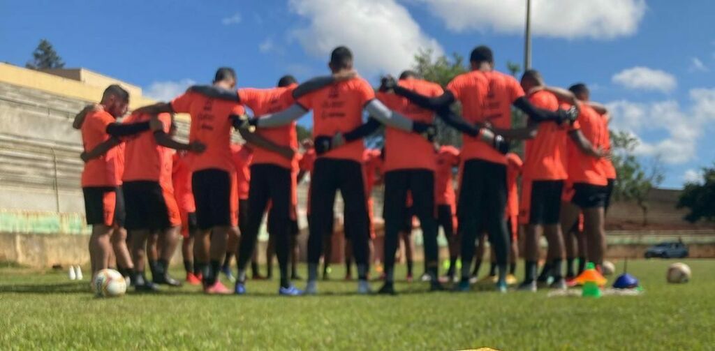 Flamengo de Guanambi e1651268334278 Alvorada FM transmitirá jogos do Flamengo de Guanambi na série B do baianão, estreia acontece no próximo domingo