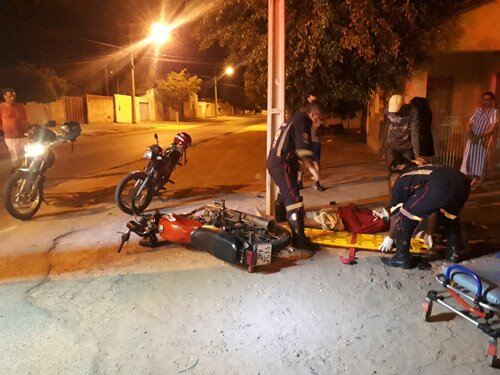 WhatsApp Image 2022 08 26 at 00.40.54 Guanambi: Jovem fica gravemente ferido após colidir motocicleta em poste