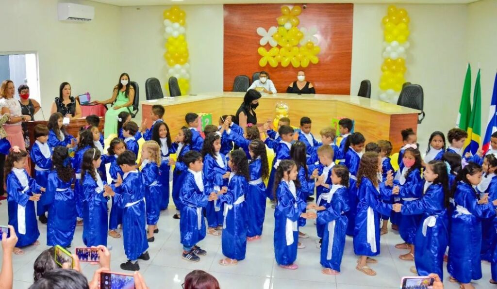 319321069 5621625951246579 6185112696685017047 n Prefeitura de Guajeru realiza cerimônia de formatura dos concluintes da educação infantil do ano de 2022