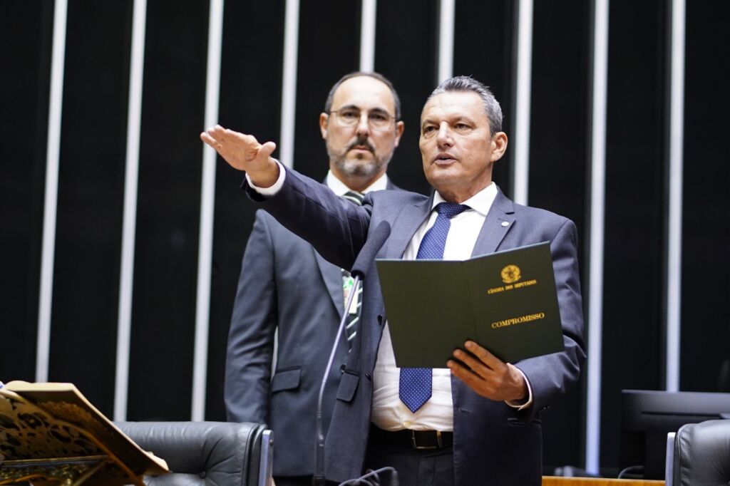 POSSE 1 Deputado Federal Charles Fernandes é empossado para exercer o 2º mandato na Câmara Federal