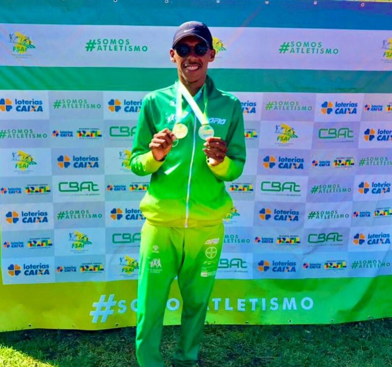 342984337 1395953074280774 1674311283313302349 n Guanambiense Dhioka é campeão em campeonato de atletismo em Aracaju