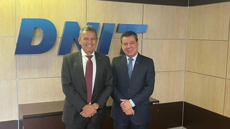 DNIT Deputado Charles Fernandes se reúne com ministros e diretores em Brasília, tratando de importantes temas para a população