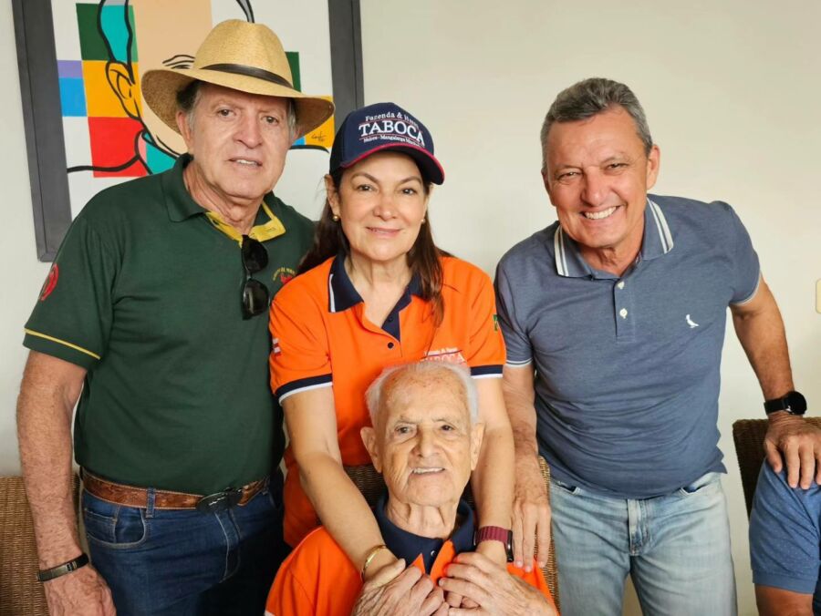 449858618 1024930285865991 7418556887979114389 n Deputado Charles Fernandes participa das festividades do 2 de Julho em Caetité e celebra a Independência da Bahia