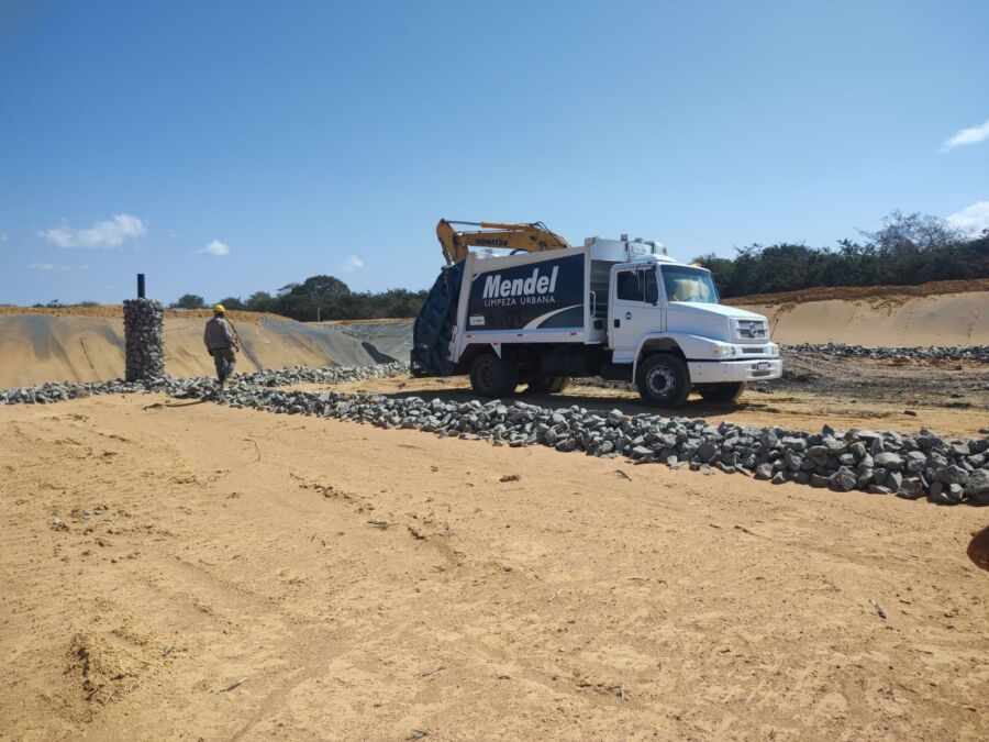 WhatsApp Image 2024 10 29 at 09.19.51 Prefeitura de Guanambi completa três meses de desativação do Lixão; resíduos sólidos são encaminhados para aterro sanitário