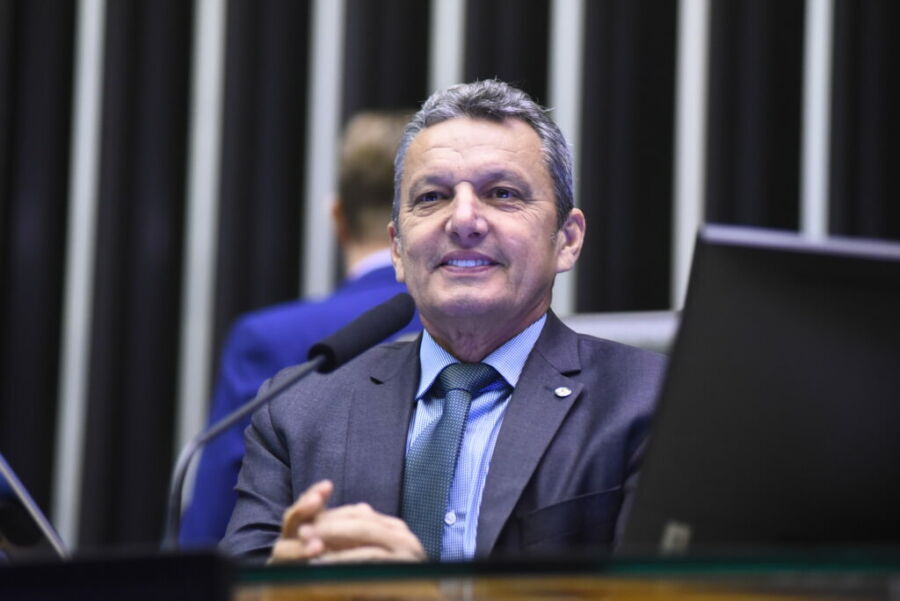 charles 1024x684 1 Charles Fernandes: comissão aprova política nacional para aumentar rebanhos bovinos