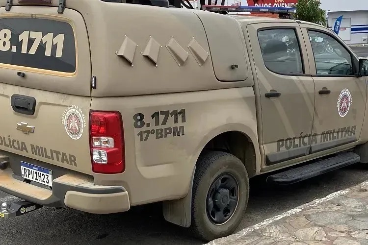 PM Guanambi Homem com mandado de prisão por estupro é detido pela PM em Guanambi